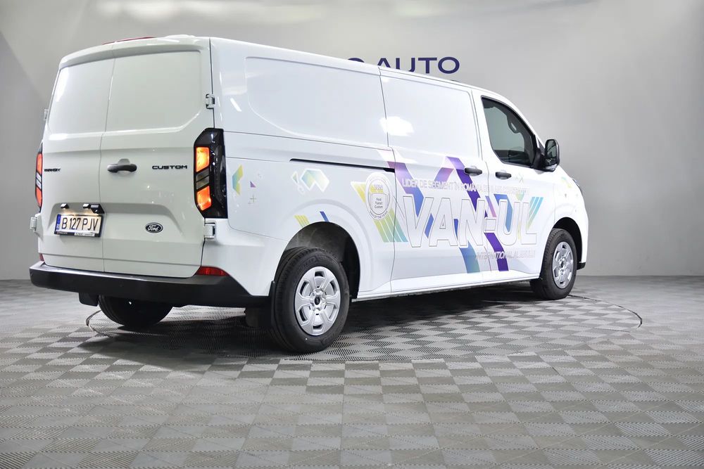 Ford Transit Custom Van FORD CUSTOM Van 320L - 2.0L diesel 136CP Manuala FWD - demo