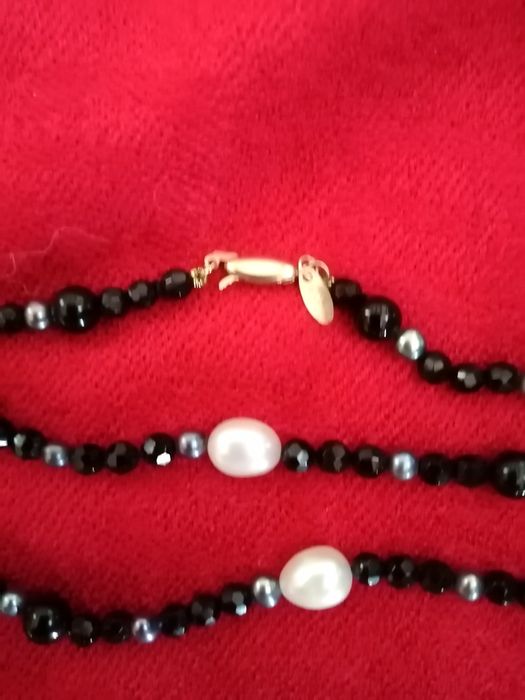 Колие, Перли, Ахат, злато, сребро