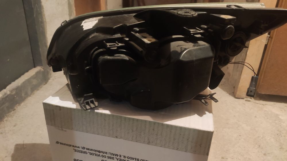 Продавам десен вар от Форд Фокус 2