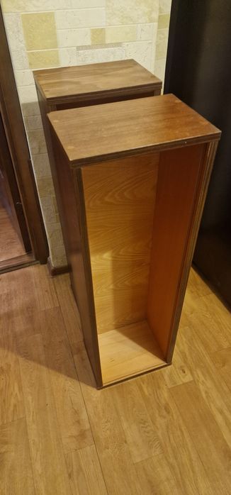 Полки книжные деревянные