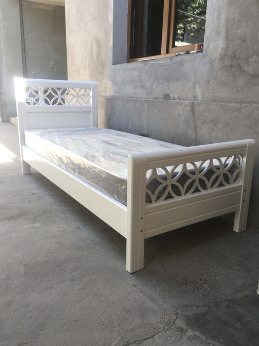 Кровати из дерево на заказ