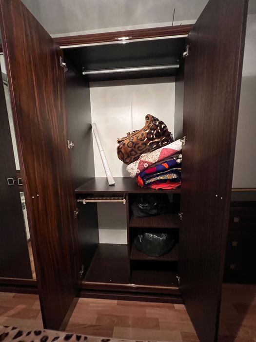 Спальный гарнитур