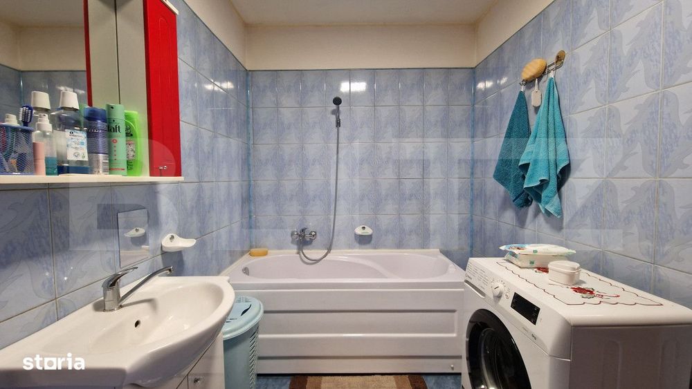 Apartament cu 4 camere, 66mp, 2 balcoane spatioase, panorama, zona Flo