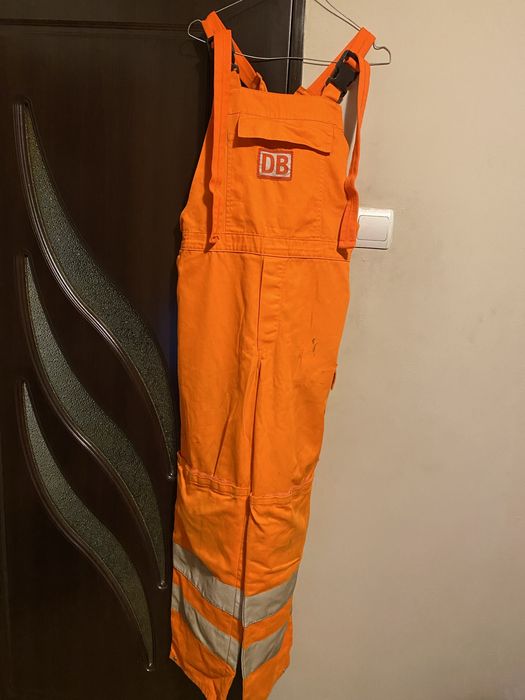 Salopete de lucru la pret redus