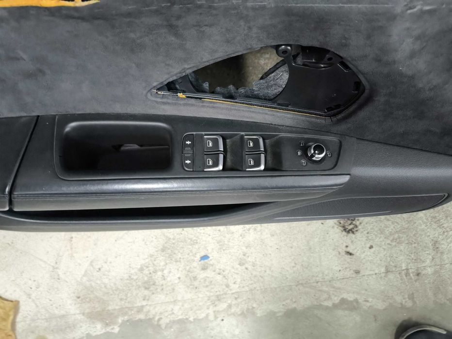 Салон AUDI A8 D4