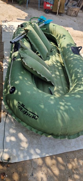 Продаётся резиновая лодка