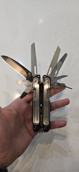 Мултитул Leatherman Arc