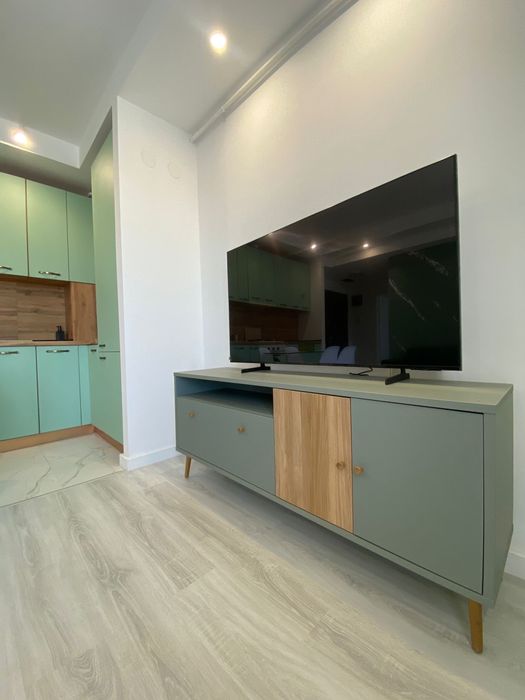 Cosmopolis / 2 camere / Mobilat utilat totul nou  cu vedere la piscina