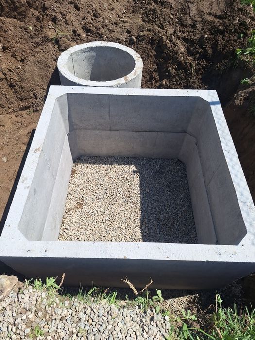 Tuburi  Camine pătrate de vânzare