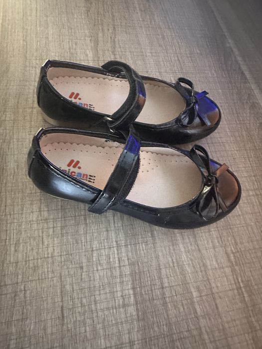 Туфли для девочки размер 28