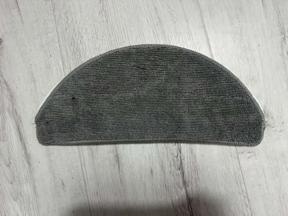 Xiaomi robot vacuum E10