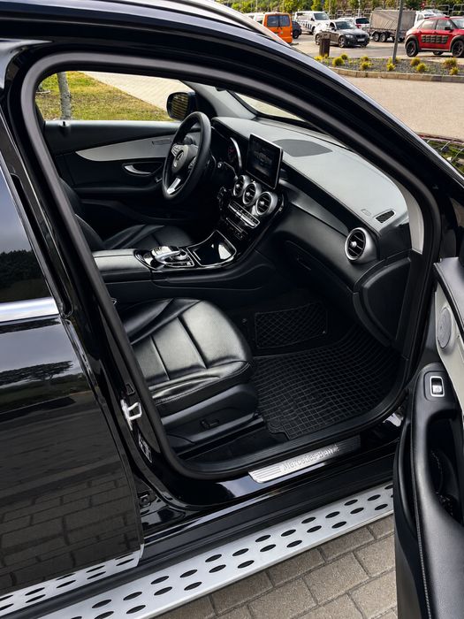 Mercedes GLC 220d 4MATIC | Distronic | 9G-Tronic | COMAND | Full LED | Blind Spot | Euro 6