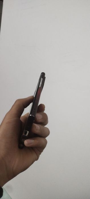 Note 20 ultra 5g aybi rasmda