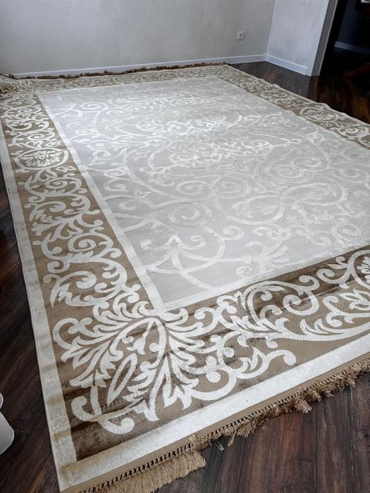 Ковер шёлковый  в отл сос