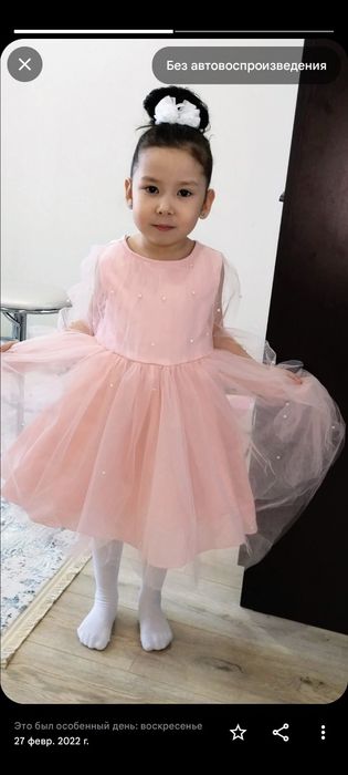 Продам платье на девочку