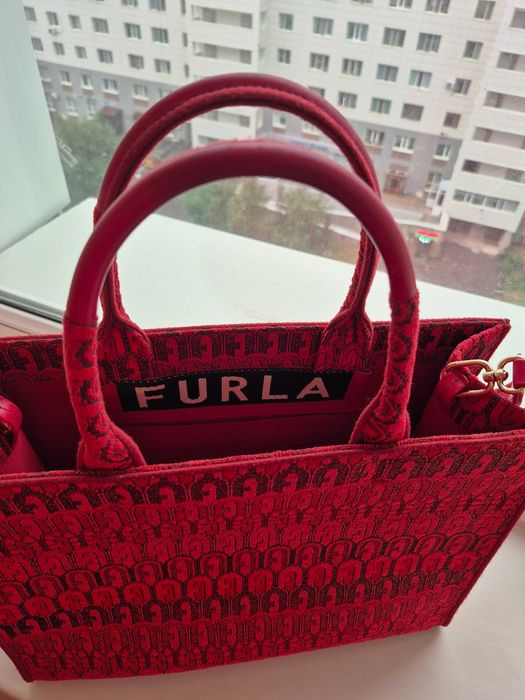 Сумка Furla красная