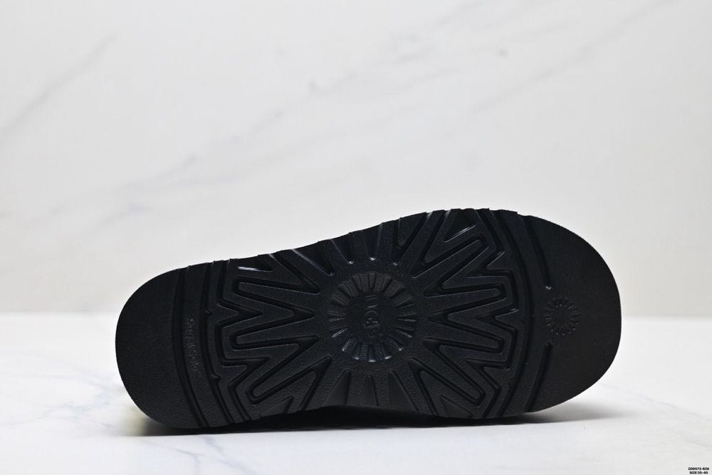 UGG mini dipper stoc limitat!!!