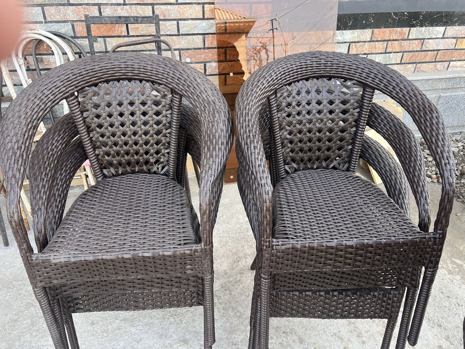 Turetskiy va tuqima stol stullar siz xoxlagan rangda va kurinishda