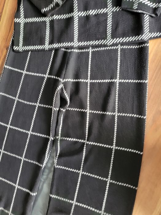 Дамски комплект фино плетиво.