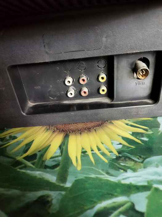 Продам телевизор SONY