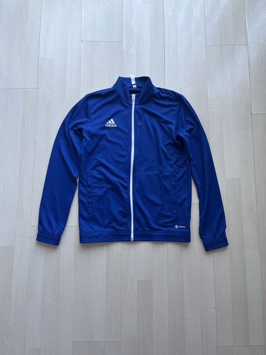 Спортен екип adidas