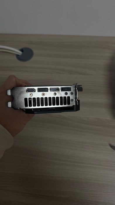 Видеокарта 3060-12 ГБ