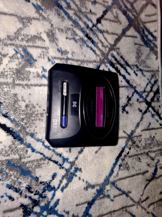 Продаю игровую приставку Mega Game