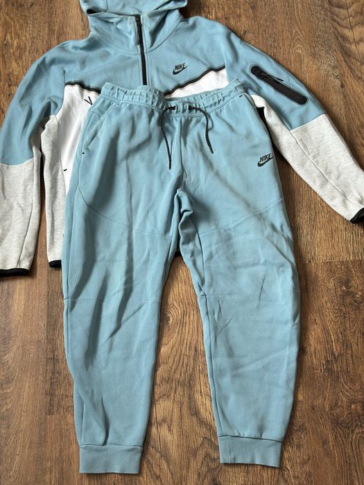 Nike fech fleece tracksuit baby blue светло син