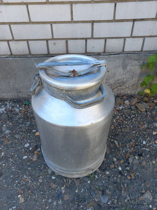 Продам флягу  алюминиевая
