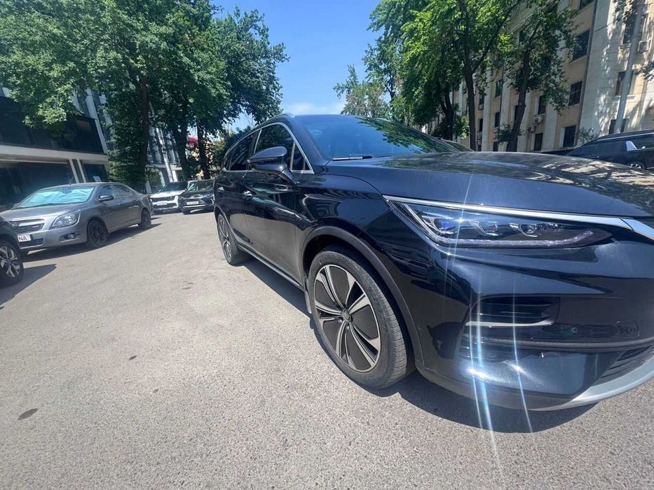 BYD Tang 2022 — 4