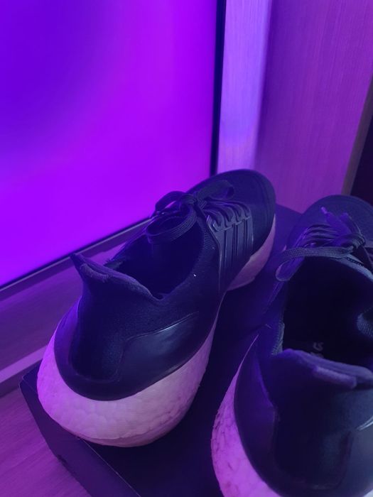 ADIDAS ULTRABOOST marime 41 și 1/3