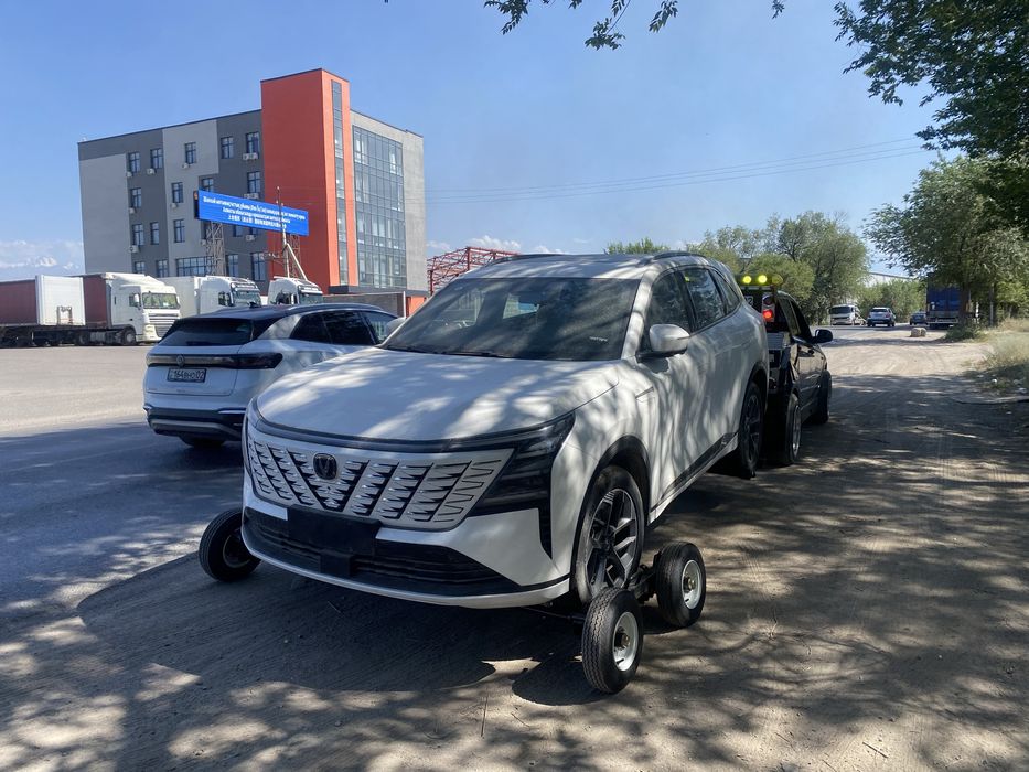 Эвакуатор частичной погрузки манипулятор 24/7