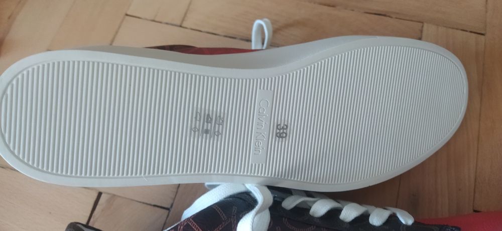 Дамски обувки Kelvin Klein N 39 Нови с кутията