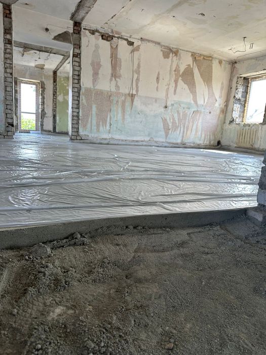 Стяжка полусухая, стяжка для склада.