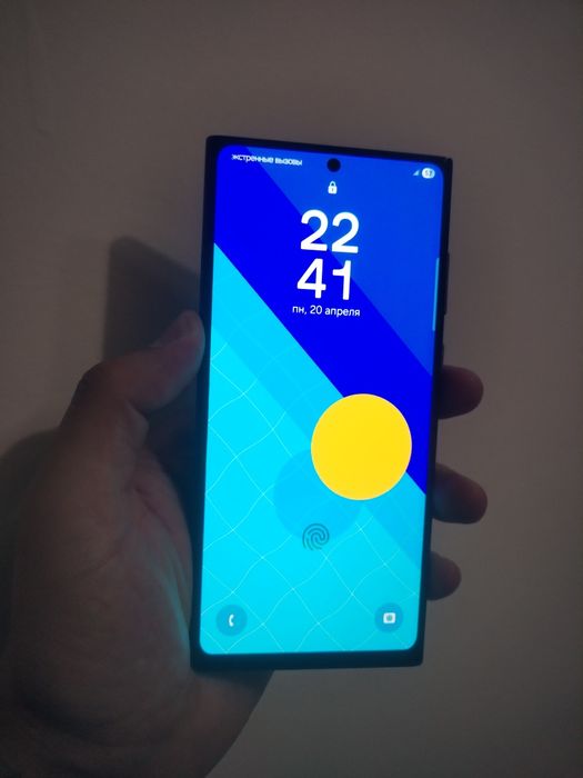 Самсунг S22Ultra/256г телефон