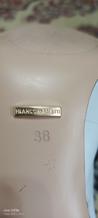 Продам туфли женские