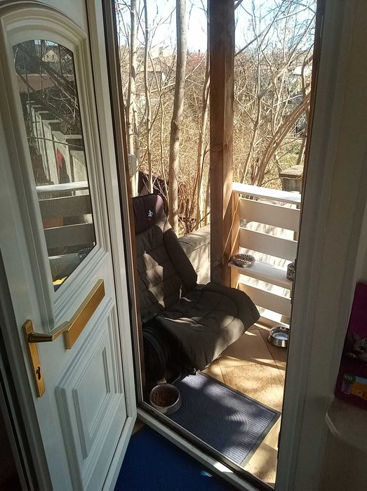 Apartament 1 cameră de închiriat / Grădiște -  lângă pod / 200 €