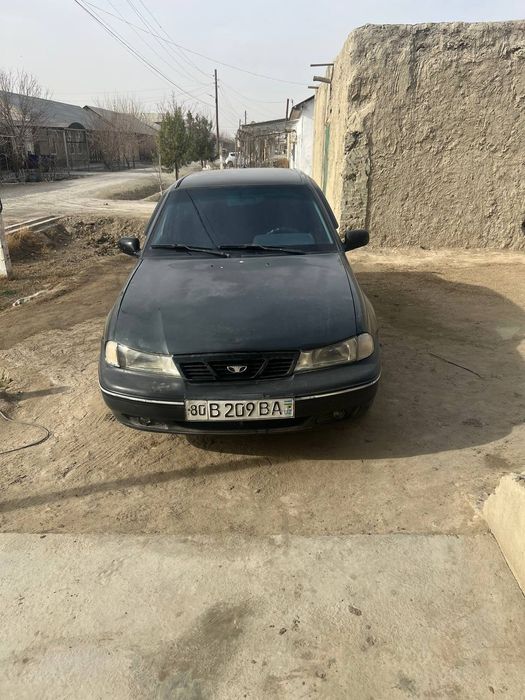 Зур холатдаги нексия 1 сотилади