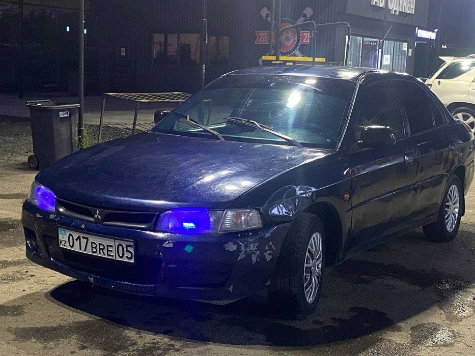 Mitsubishi lancer