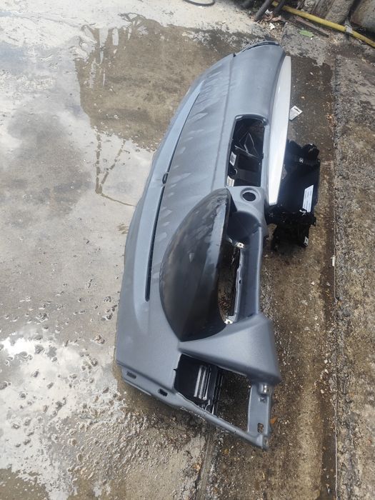 Арматурно табло с пасажерския аербег БМВ е87 2007г