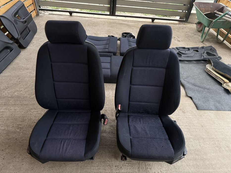 Interior bmw e36 sedan