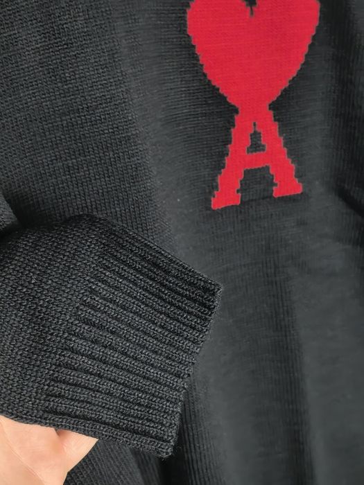 AMI блуза намалена