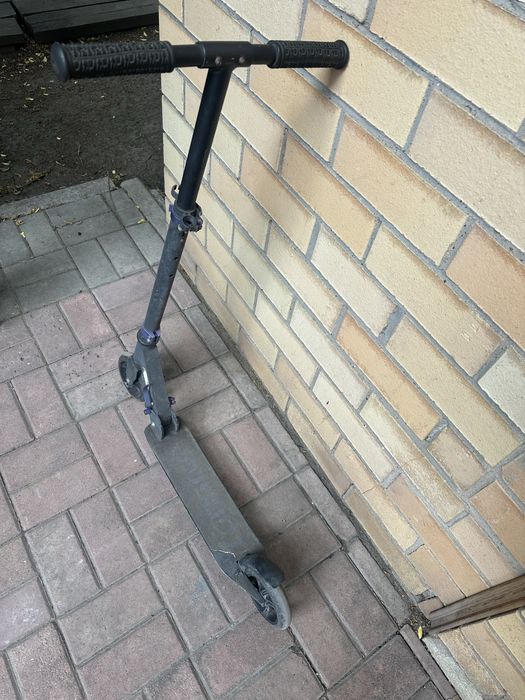 Продам детский самокат !