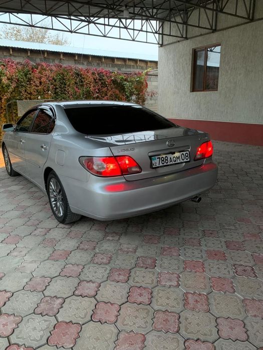 Автомашины Lexus es 330