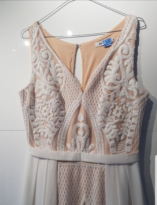 Rochie mireasa deosebită