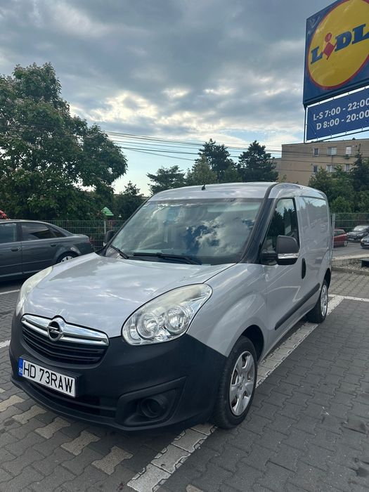 Opel combo  2017