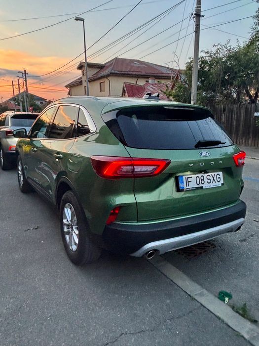 FORD Kuga 2024 — imagine 4