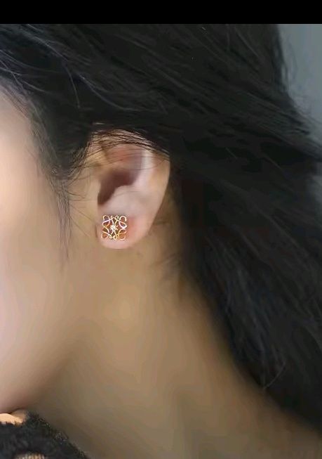 Дамски сребристи обеци