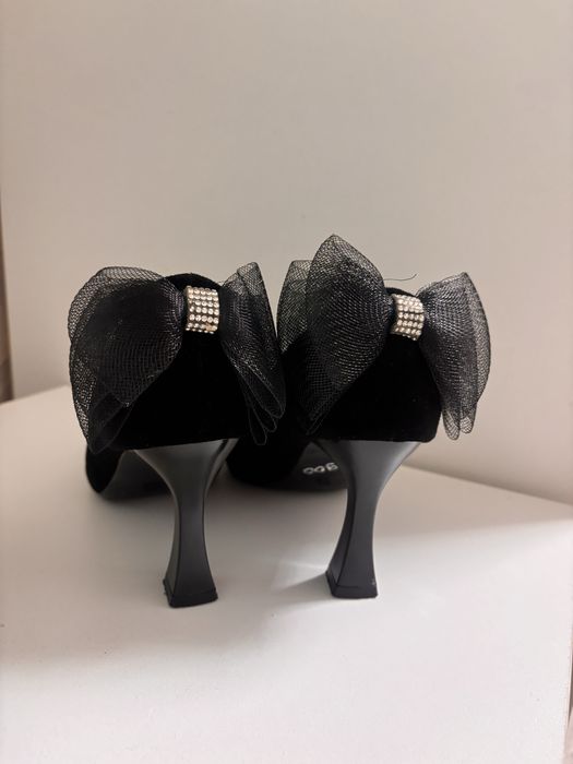 Туфли черные лодочки 36-37