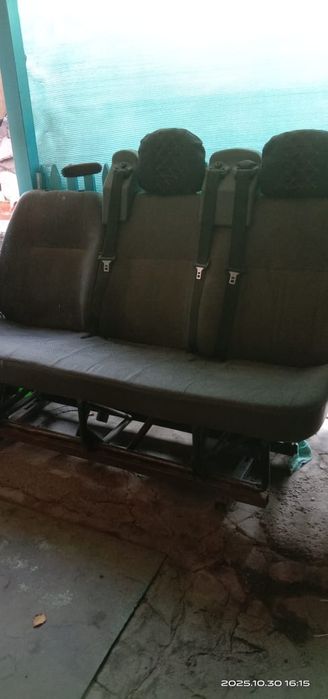 Сиденье автомобиля